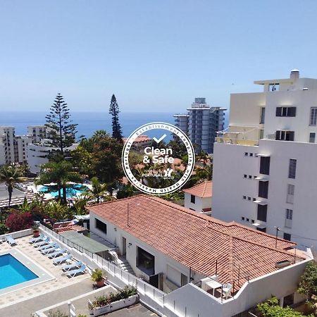 Black & White By Madeira Sun Travel Funchal  Exterior photo